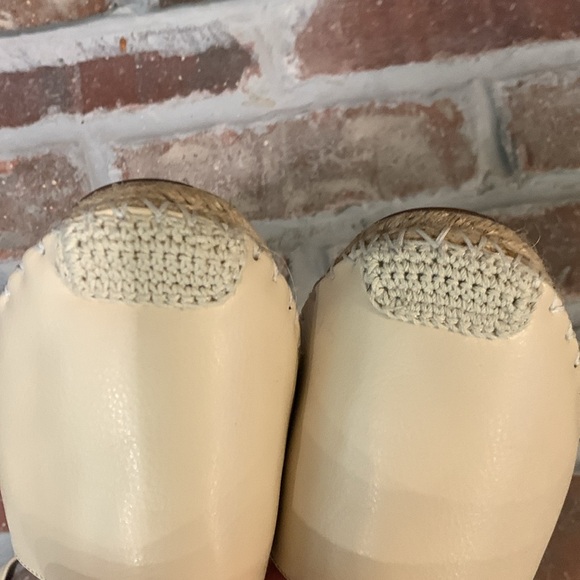 Valentino Rockstud Flat Espadrille - Picture 9 of 10